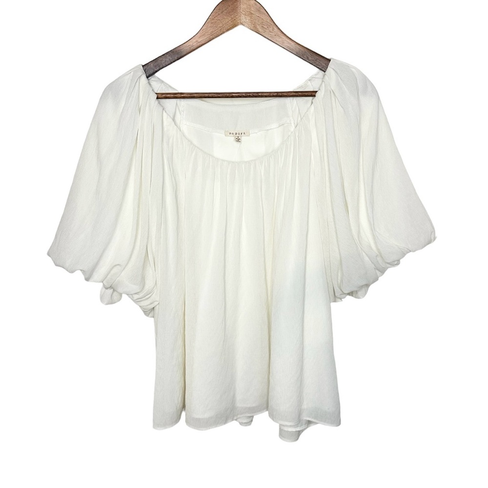 JODIFL Women’s White Pleated Puff Sleeve Top